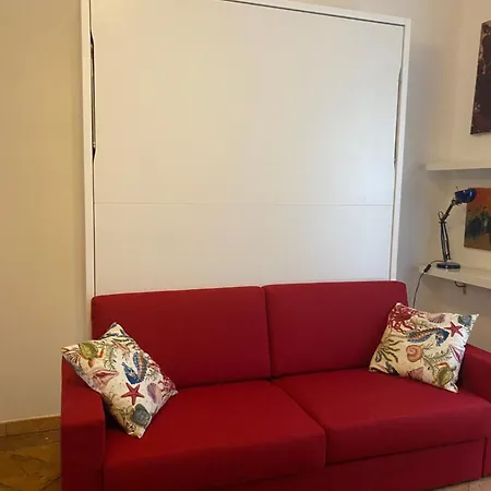 Chicchi House شقة